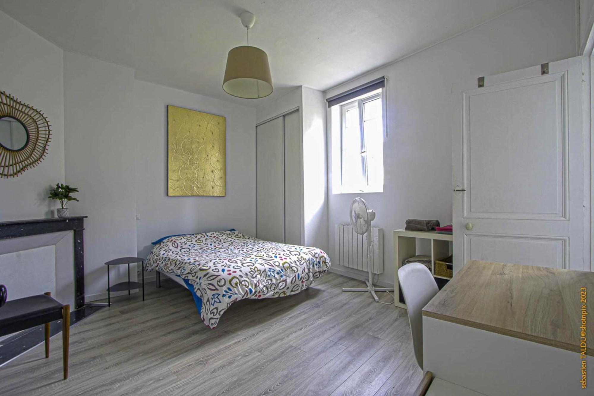 Cosyrouen Gare Apartment Bagian luar foto